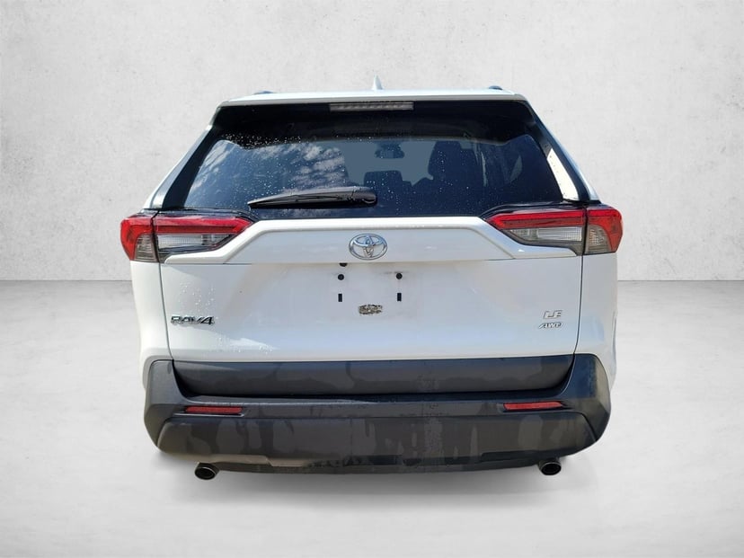 2021 Toyota RAV4 - Image 6
