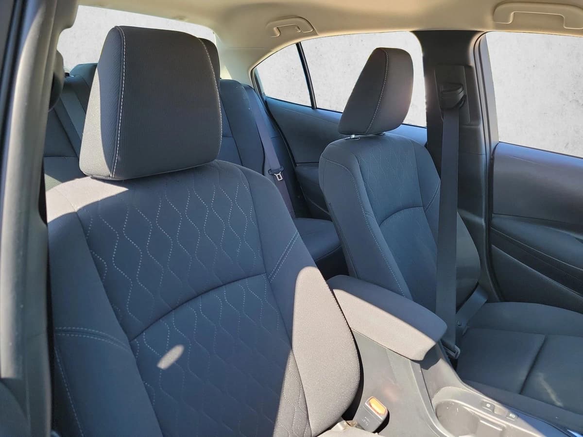 2023 Toyota Corolla - Image 15