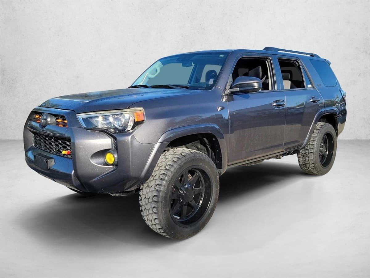 2015 Toyota 4Runner - Image 1