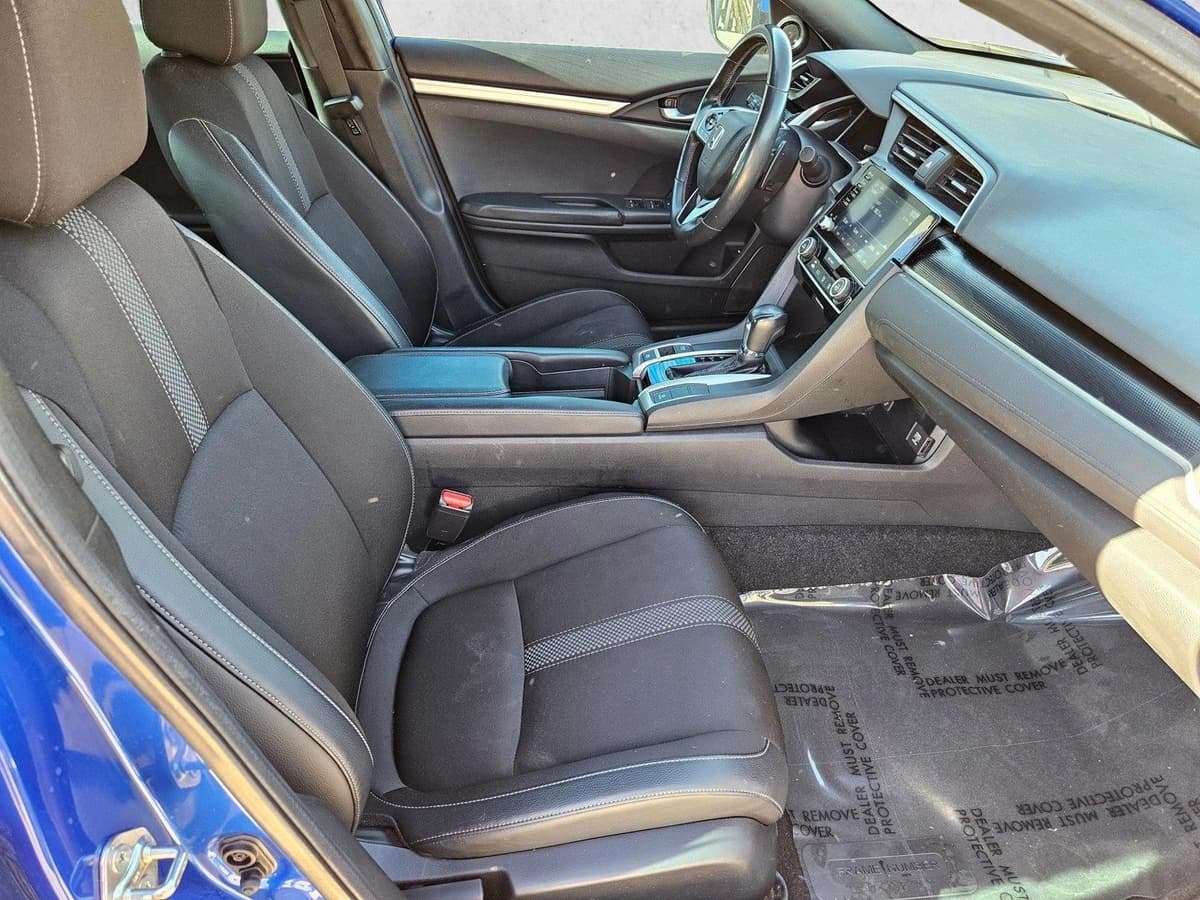 2019 Honda Civic - Image 19