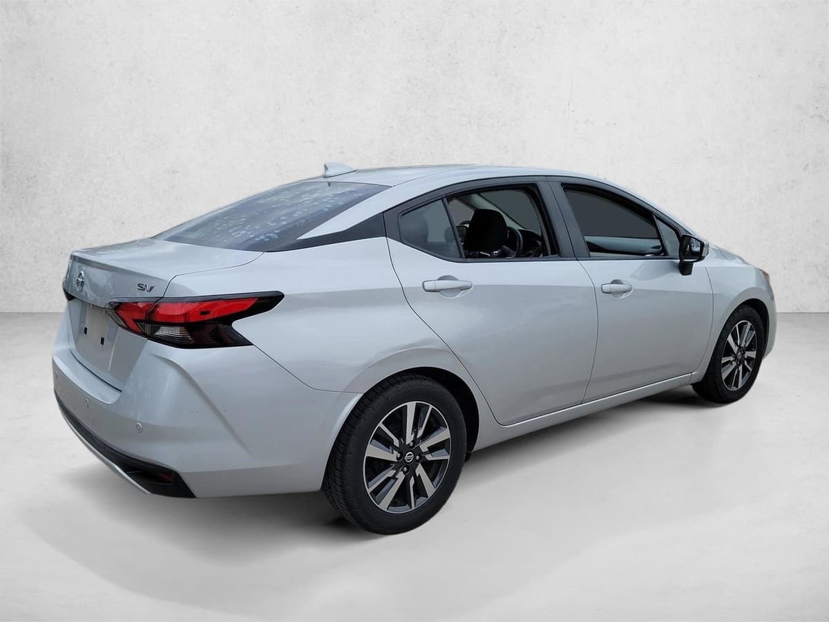 2020 Nissan Versa - Image 5