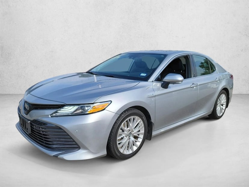 2020 Toyota Camry Hybrid - Image 1