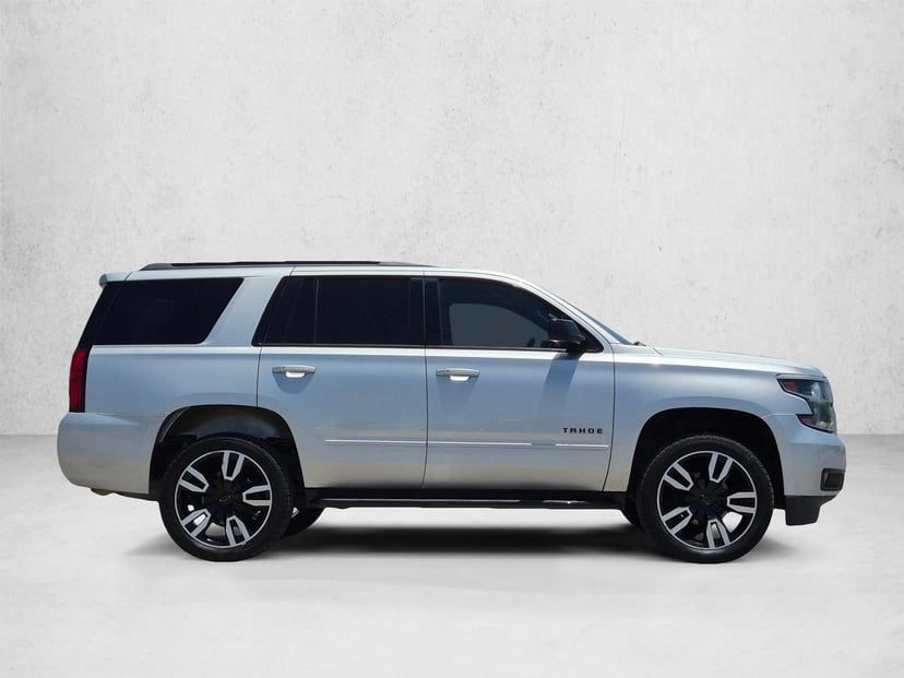 2020 Chevrolet Tahoe - Image 2