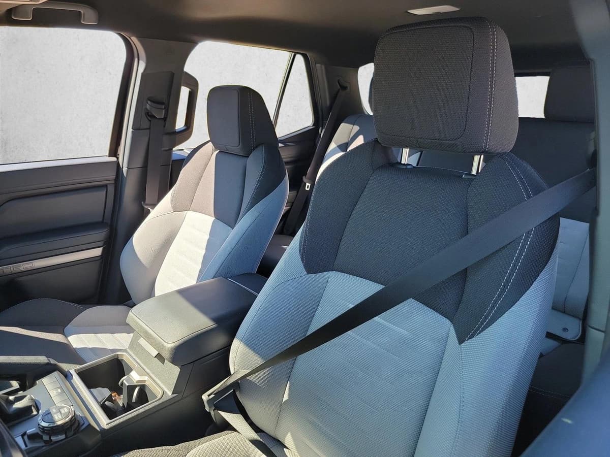 2025 Toyota 4Runner i-FORCE MAX - Image 13