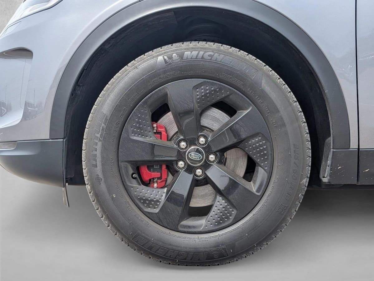 2023 Land Rover Discovery Sport - Image 24