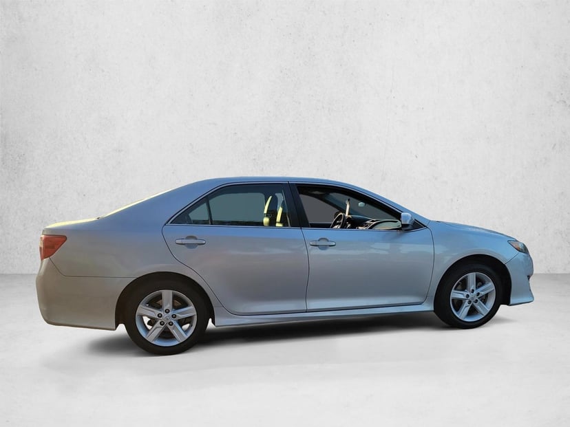 2014 Toyota Camry - Image 1