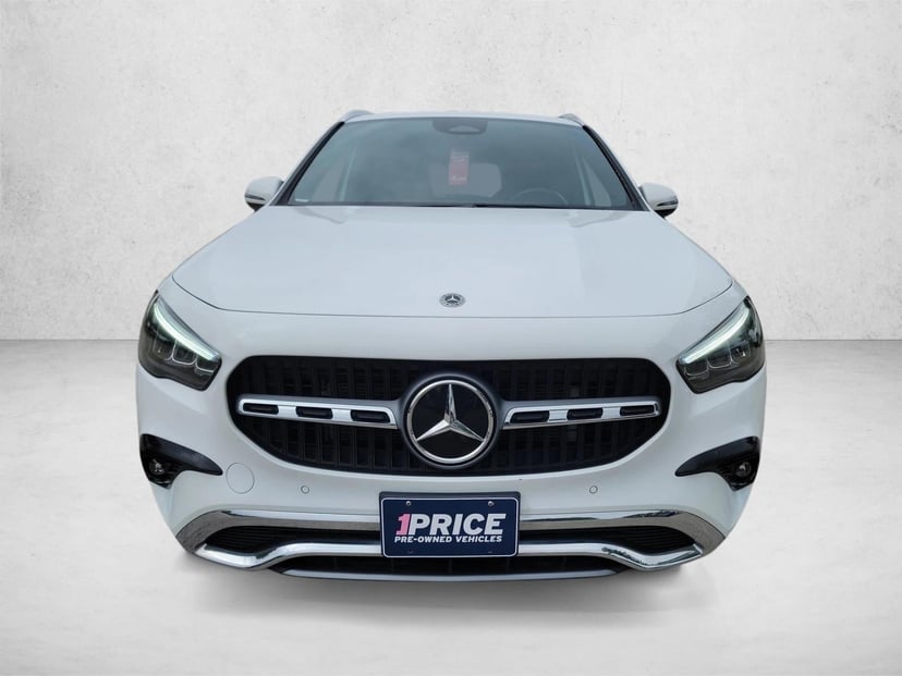2025 Mercedes-Benz GLA 250 - Image 3