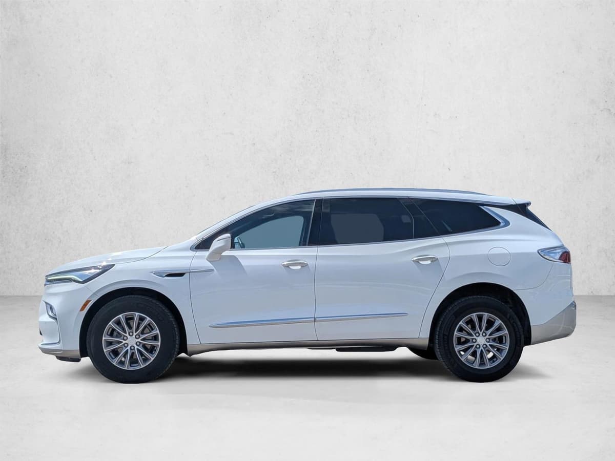 2022 Buick Enclave - Image 9