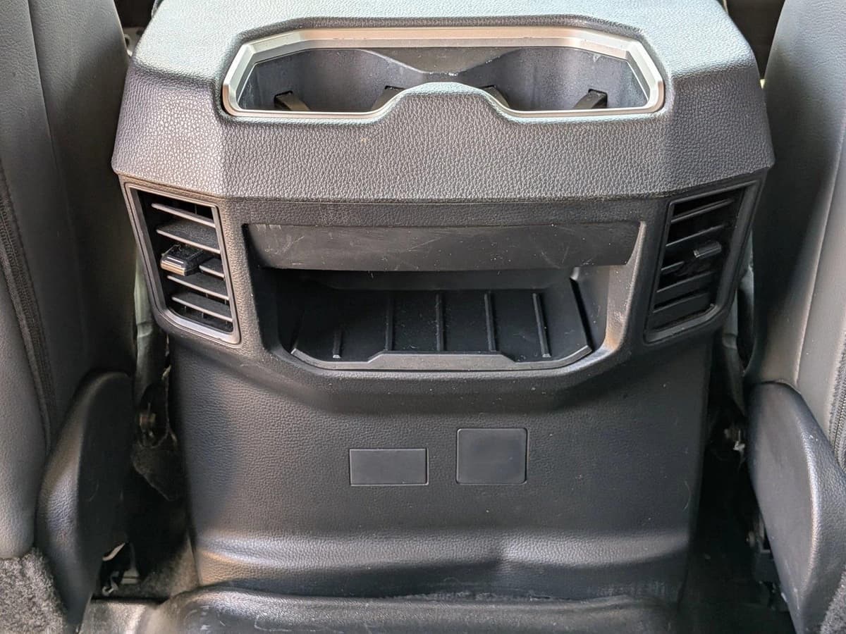 2022 Toyota Tundra - Image 17