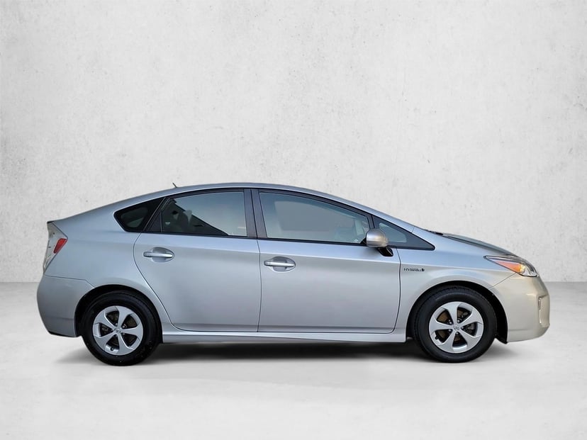 2015 Toyota Prius - Image 3