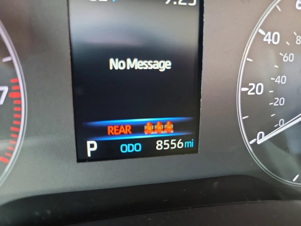 2025 Toyota Corolla - Image 20