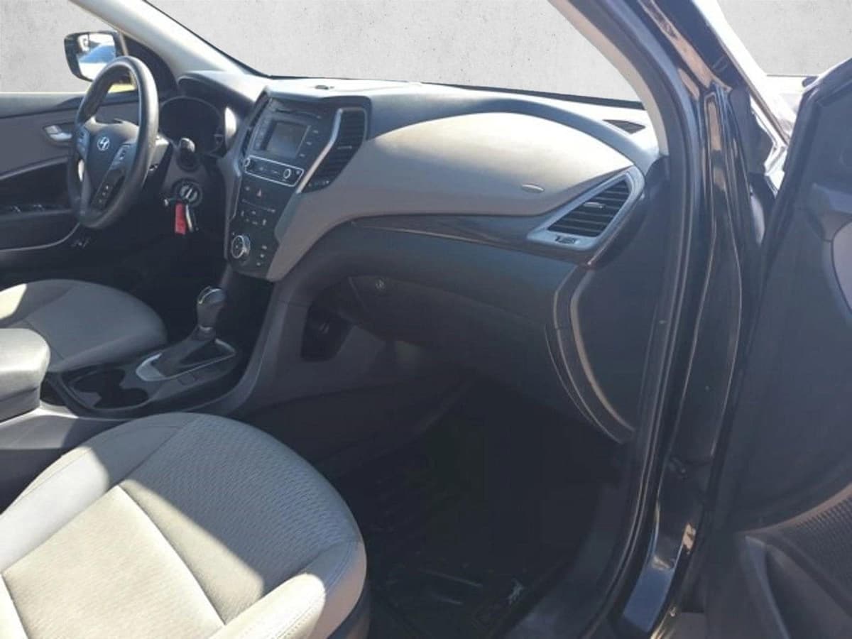 2018 Hyundai Santa Fe Sport - Image 20