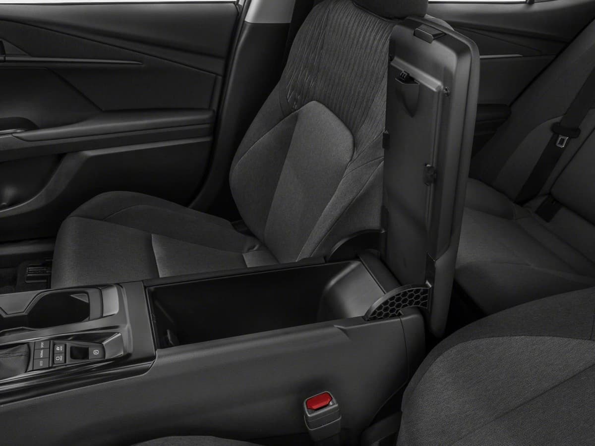 2026 Toyota Camry - Image 10