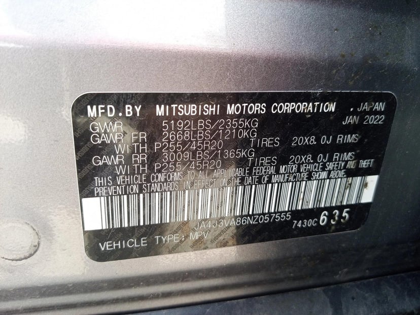 2022 Mitsubishi Outlander - Image 16