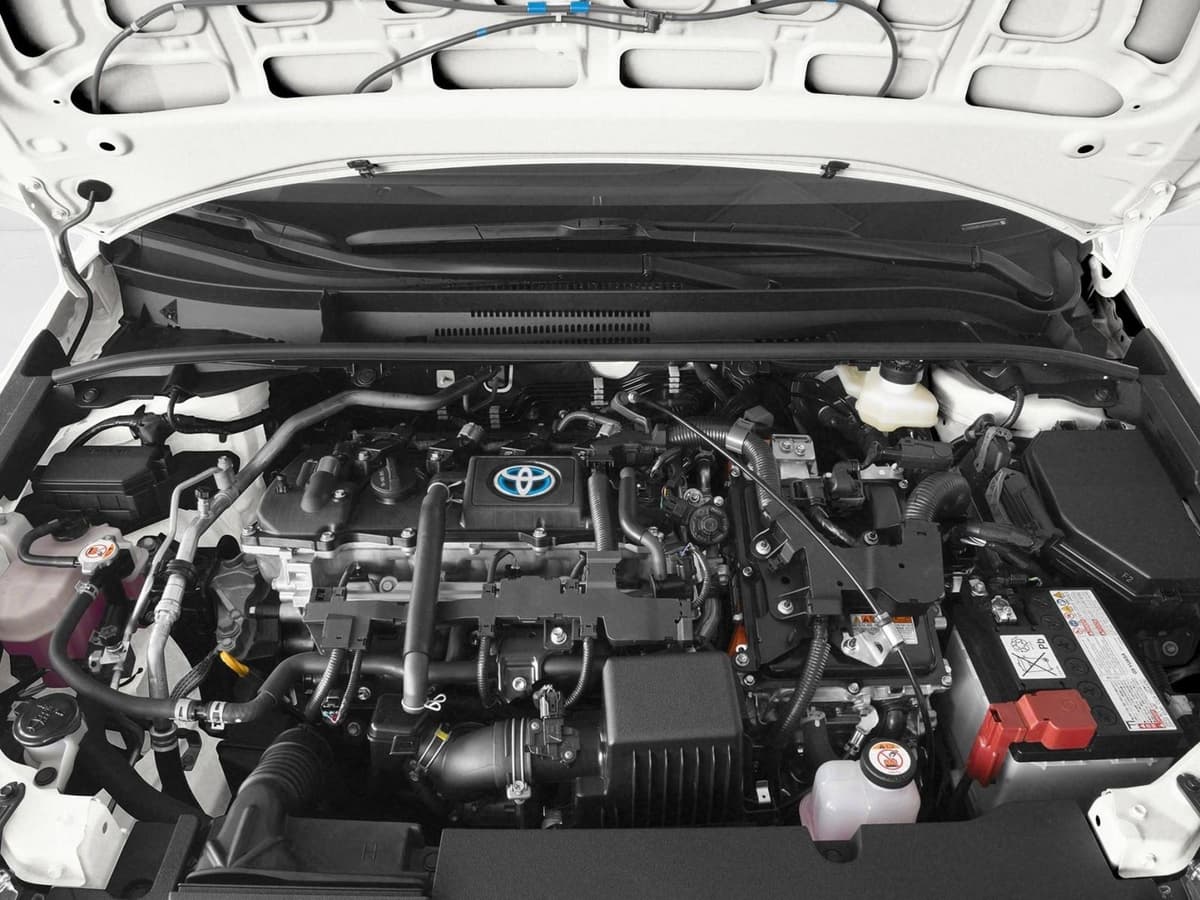 2026 Toyota Corolla Hybrid - Image 8