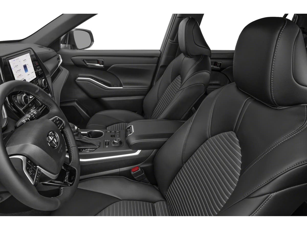 2024 Toyota Highlander - Image 6