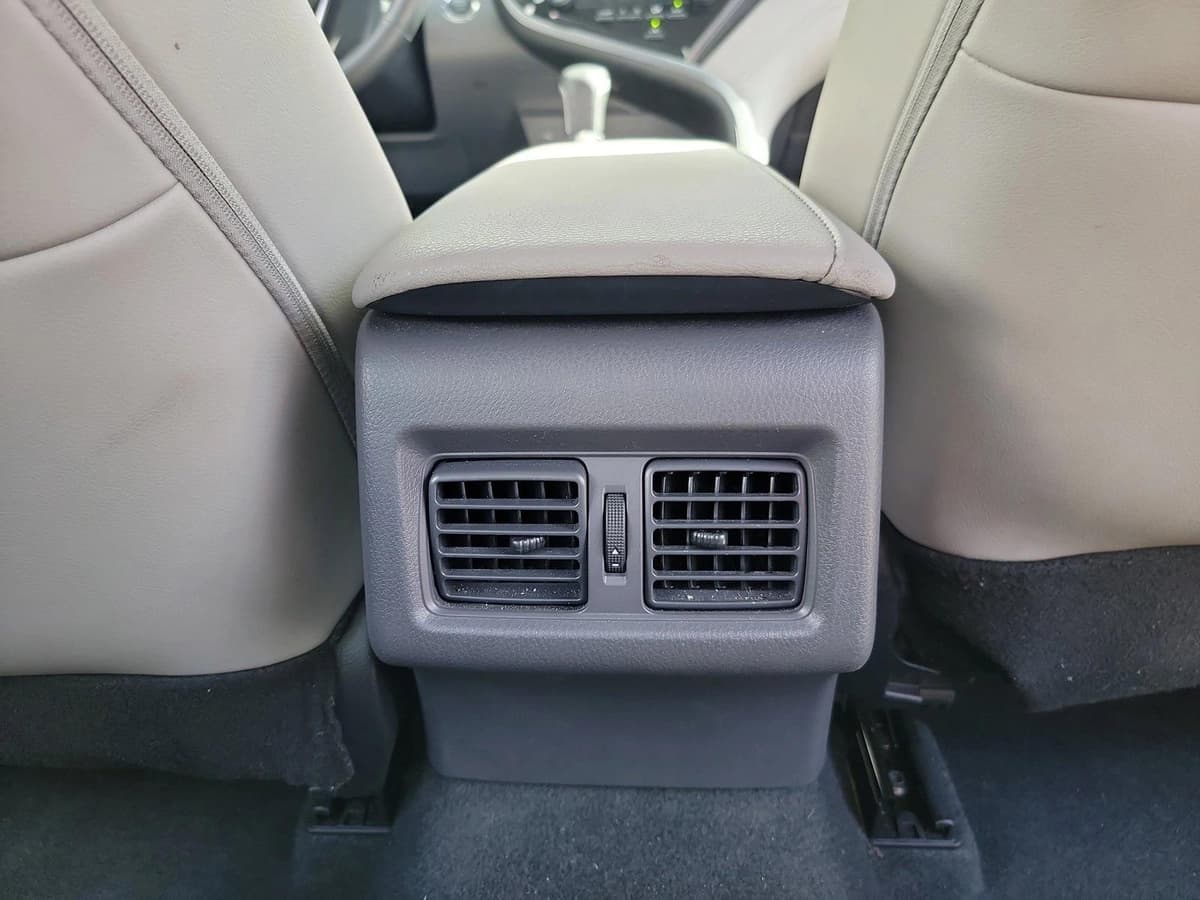 2024 Toyota Camry - Image 17