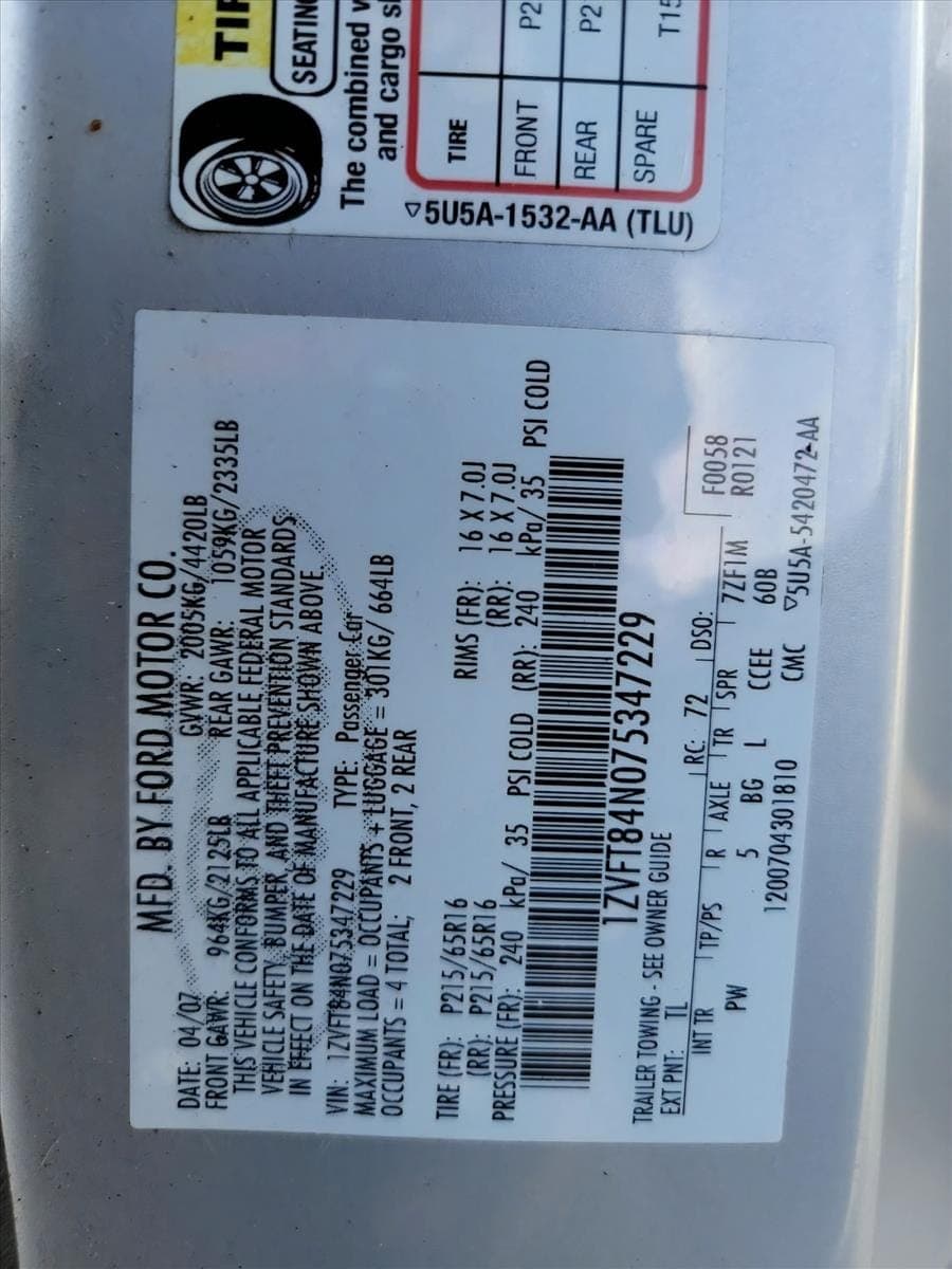 2007 Ford Mustang - Image 20