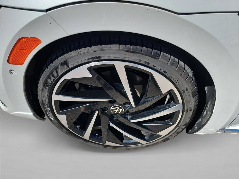 2023 Volkswagen Arteon - Image 9