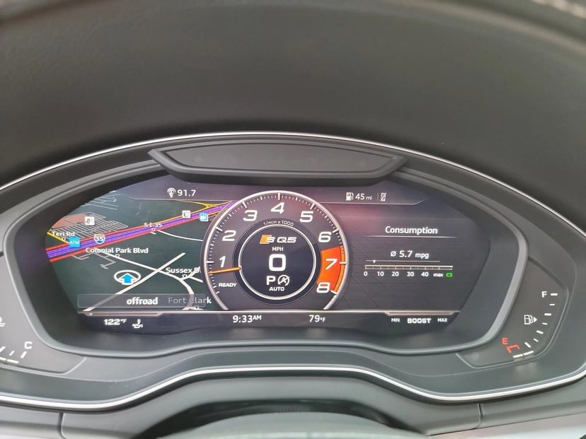 2018 Audi SQ5 - Image 17