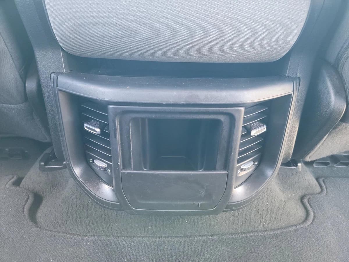 2023 Ram 1500 - Image 19