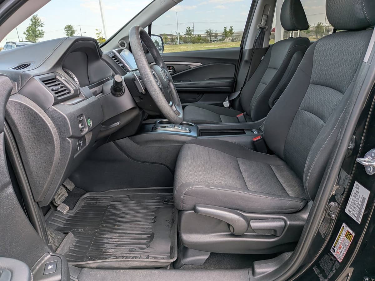 2020 Honda Ridgeline - Image 14