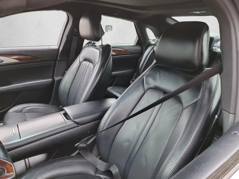 2018 Lincoln MKZ - Image 10