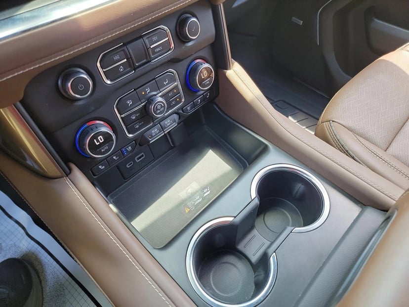 2022 Chevrolet Tahoe - Image 20