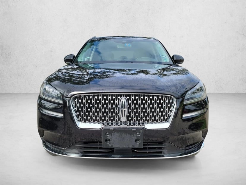 2022 Lincoln Corsair - Image 2