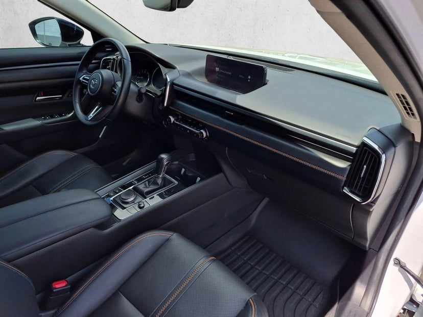2023 Mazda CX-50 - Image 22