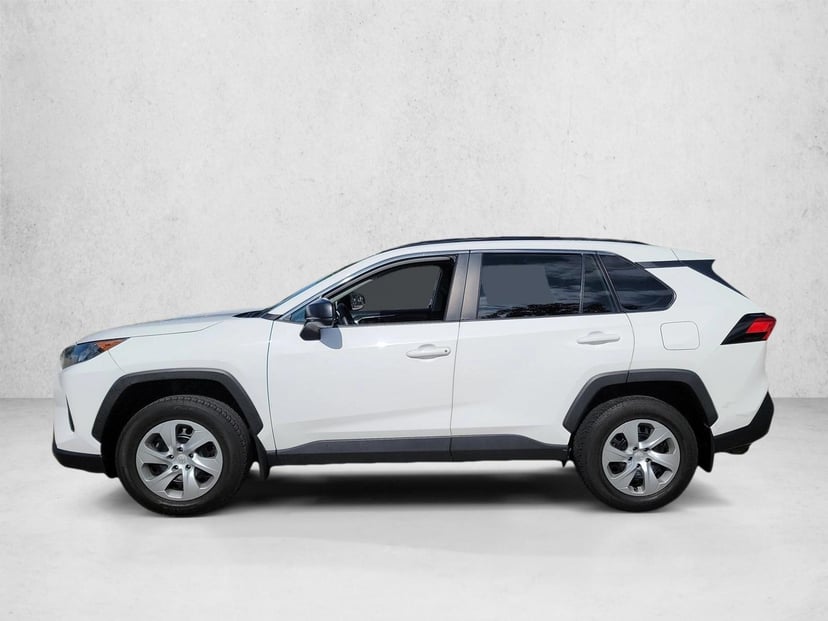 2021 Toyota RAV4 - Image 8