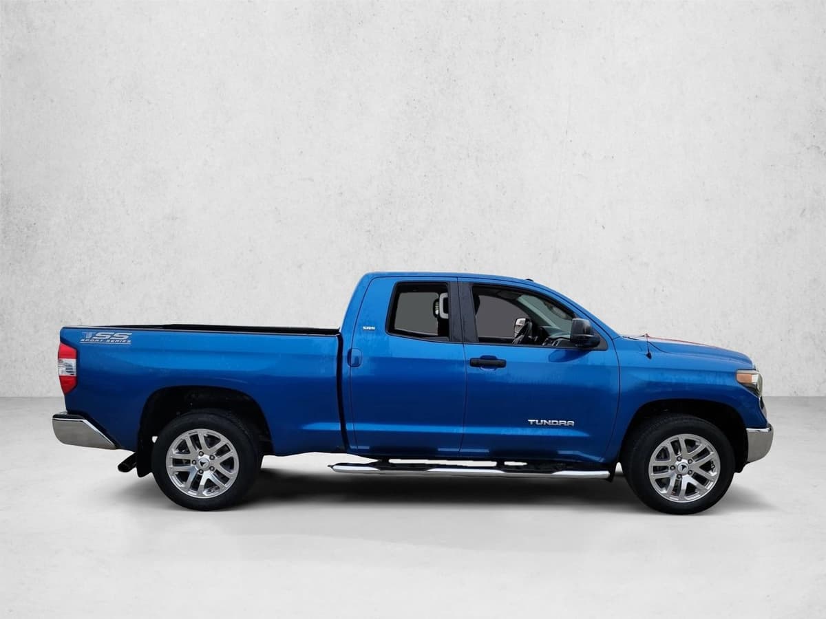 2018 Toyota Tundra - Image 5