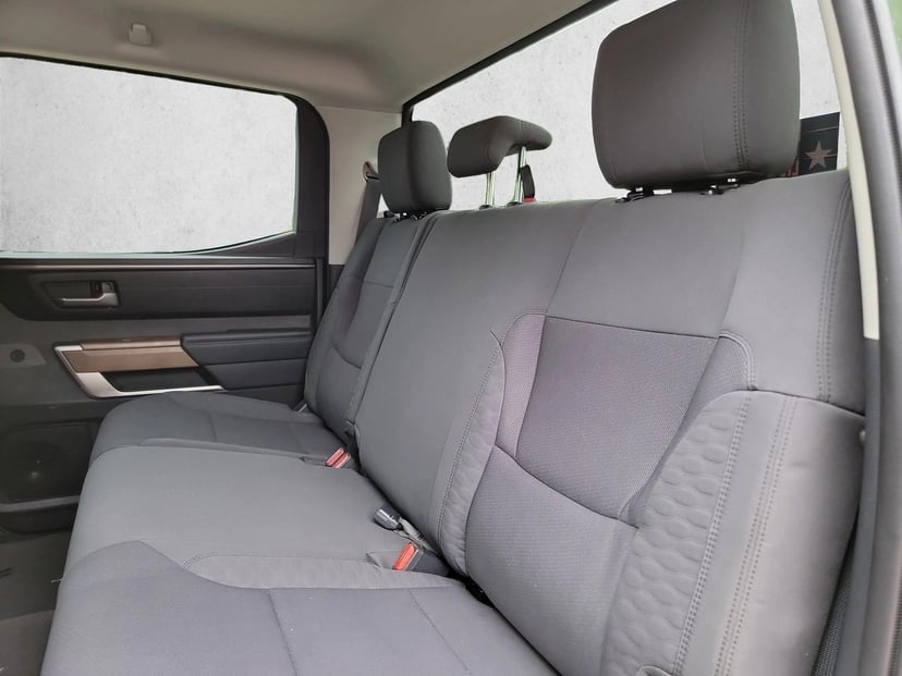 2022 Toyota Tundra - Image 11