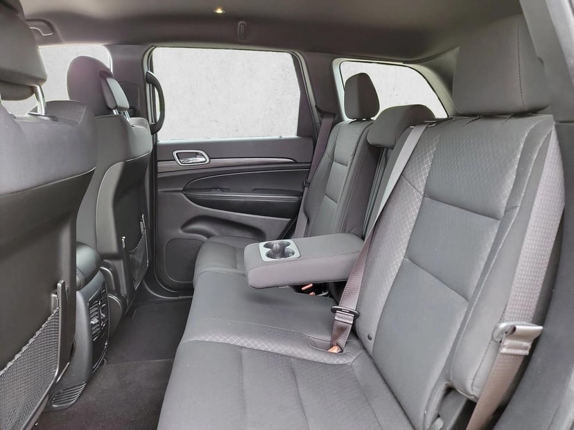 2019 Jeep Grand Cherokee - Image 14