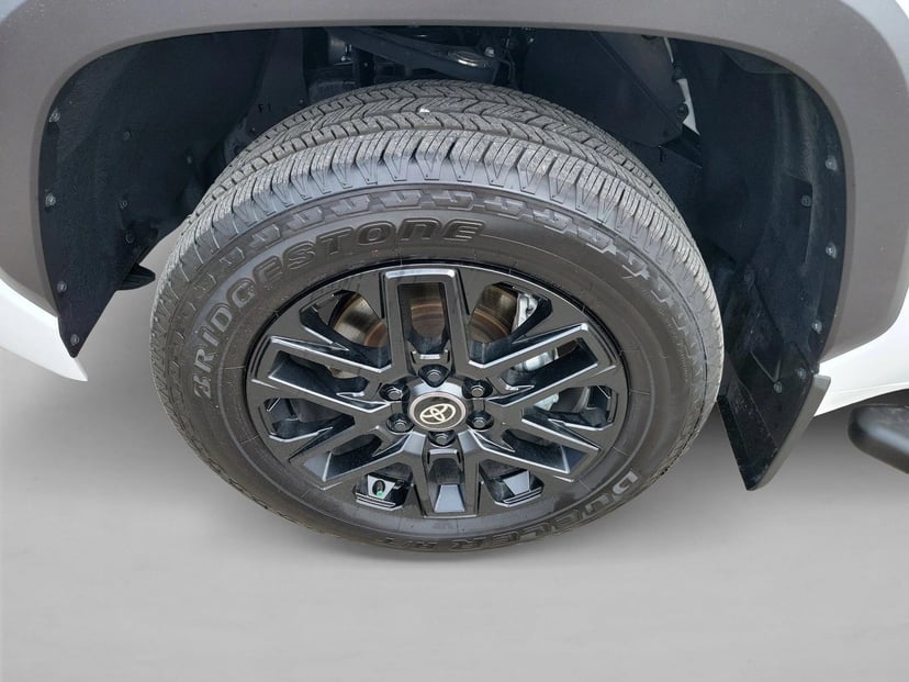 2025 Toyota Tundra i-FORCE MAX - Image 9
