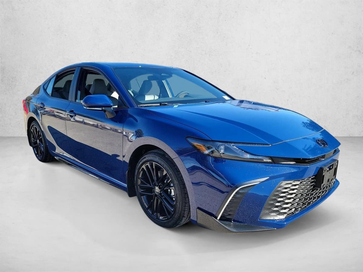 2026 Toyota Camry - Image 3