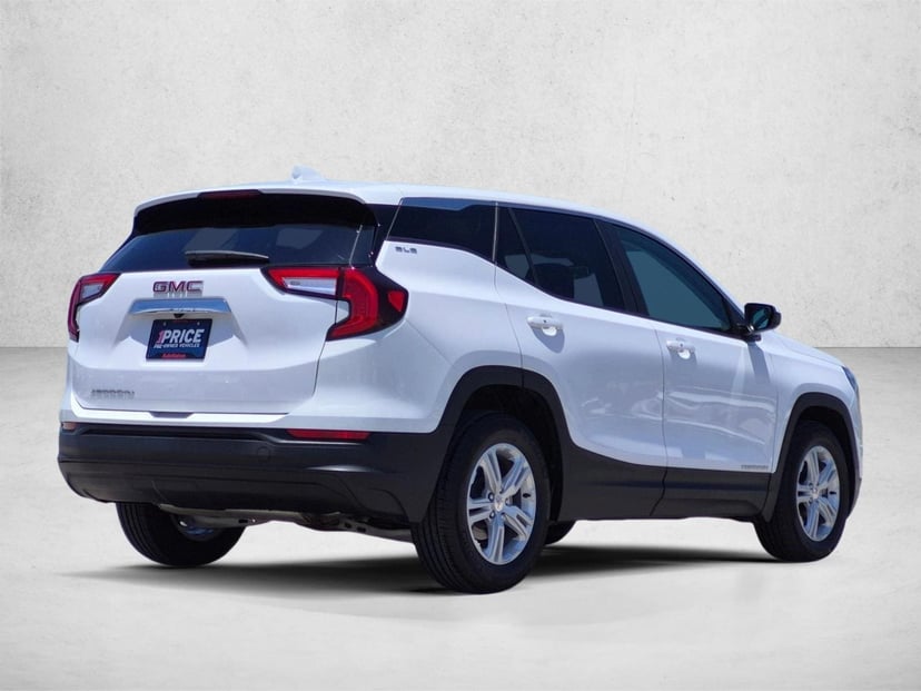 2024 GMC Terrain - Image 5