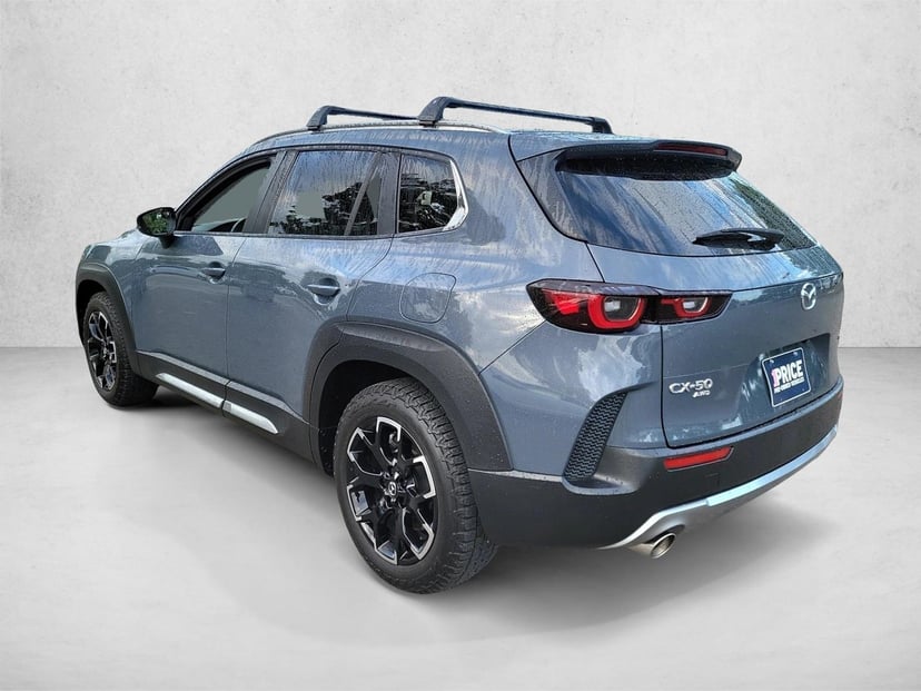 2023 Mazda CX-50 - Image 7