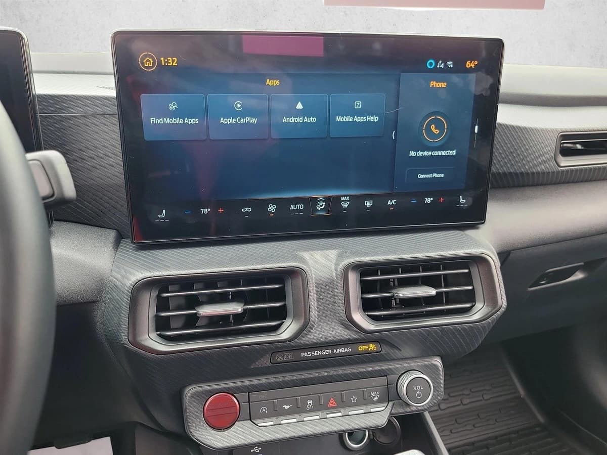 2025 Ford Mustang - Image 20