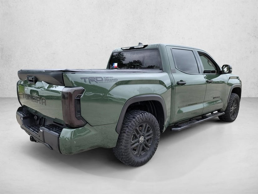 2022 Toyota Tundra - Image 5