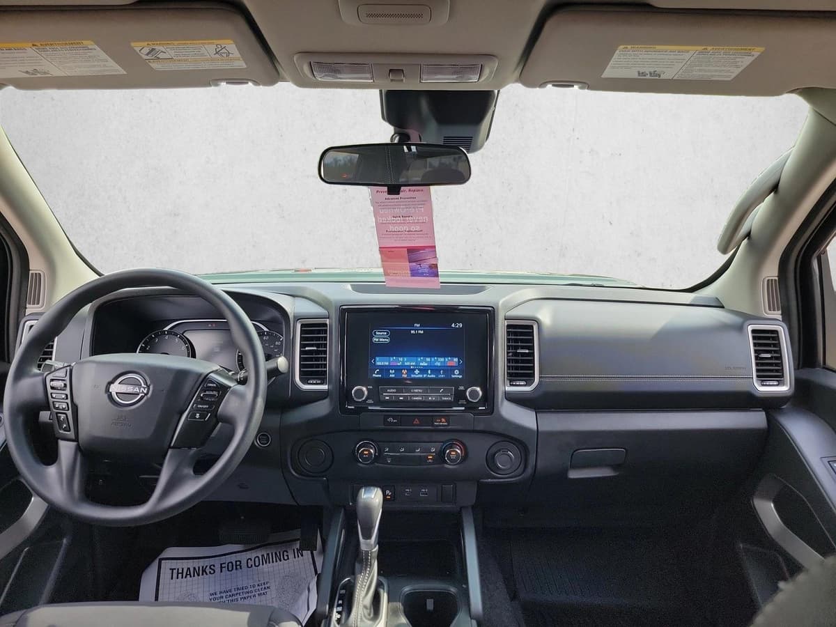2024 Nissan Frontier - Image 14