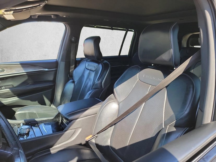 2021 Jeep Grand Cherokee L - Image 13