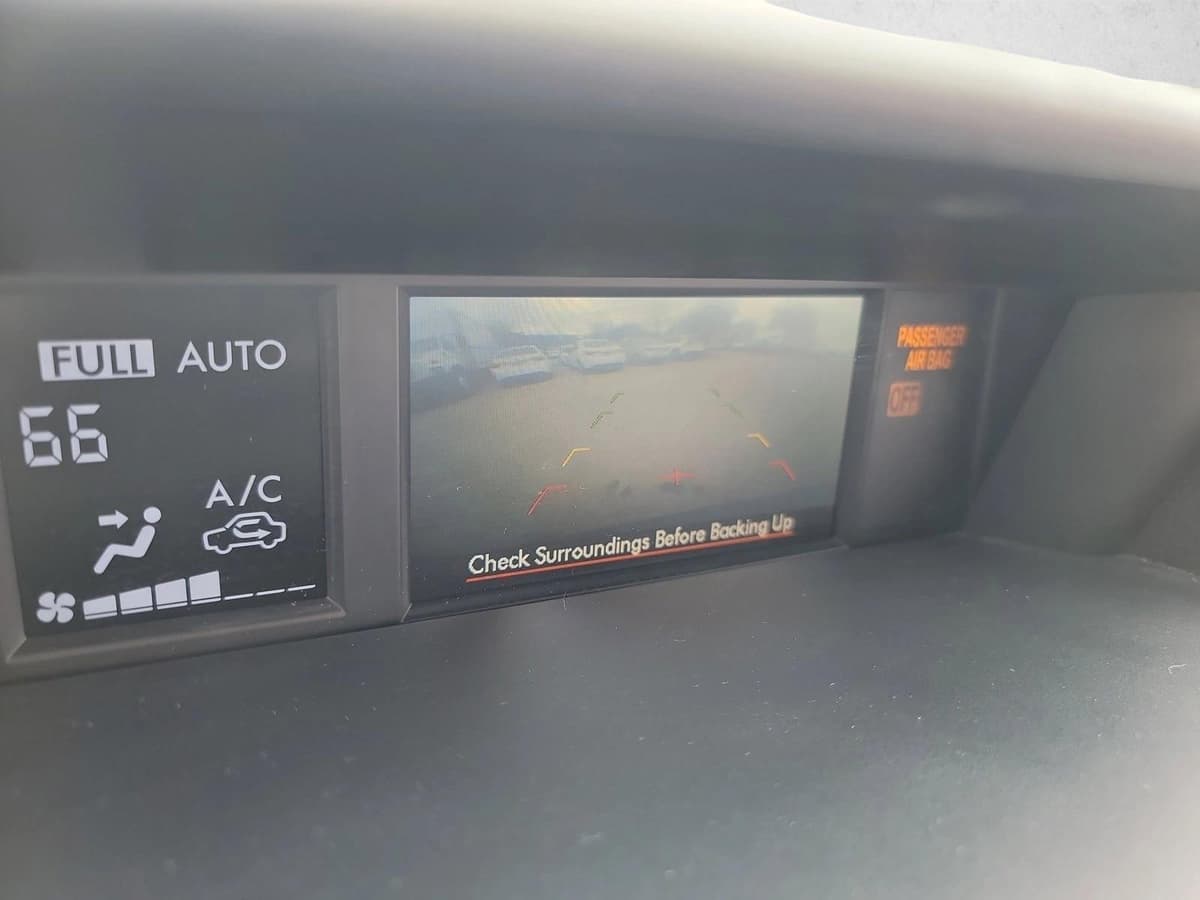 2015 Subaru Forester - Image 20