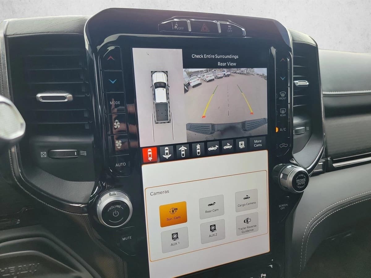 2024 Ram 3500 - Image 24