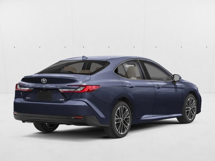 2026 Toyota Camry - Image 2