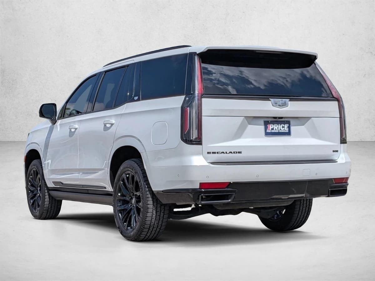 2023 CADILLAC Escalade - Image 7