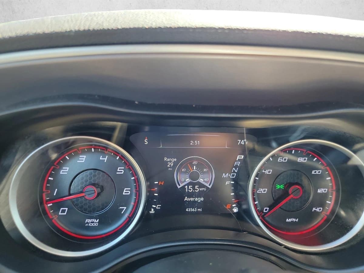 2022 Dodge Charger - Image 19