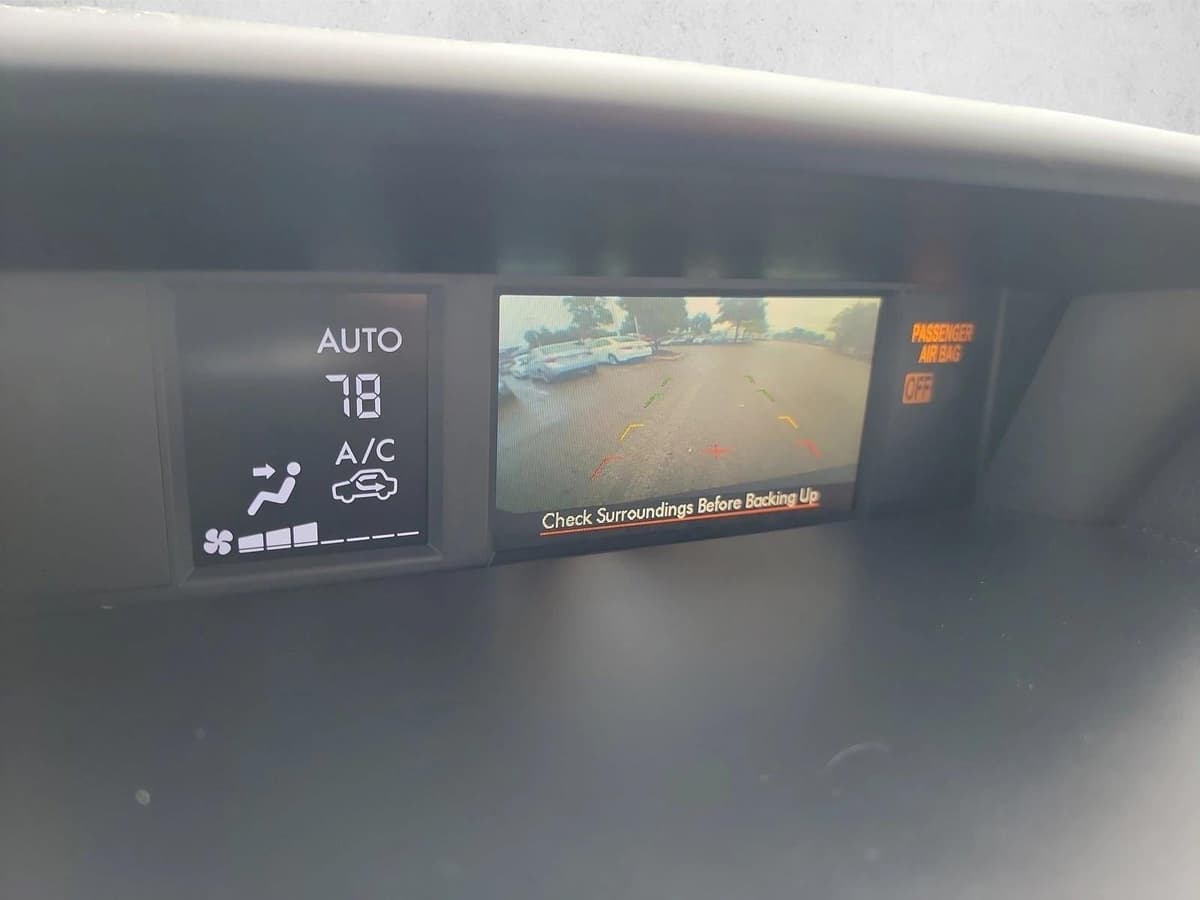 2014 Subaru Forester - Image 17