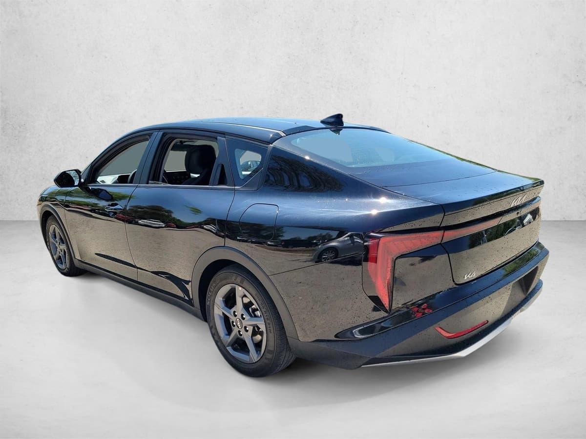 2025 Kia K4 - Image 7