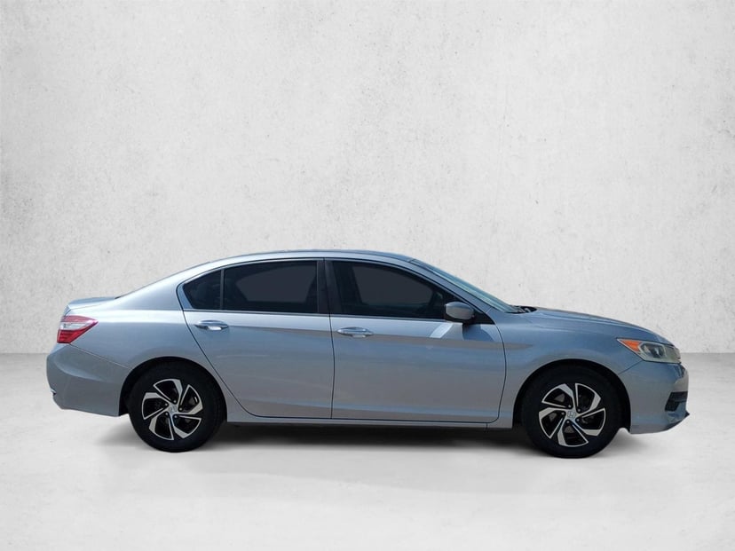 2016 Honda Accord - Image 4